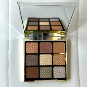 BURBERRY Eyeshadow Palette Monogram Collection - LIMITED EDITION